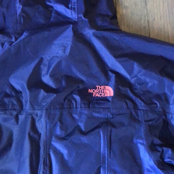 North Face NWT lightweight pullover jacket🔥🧗‍♀️🎉🍂 - Picture 14 of 15